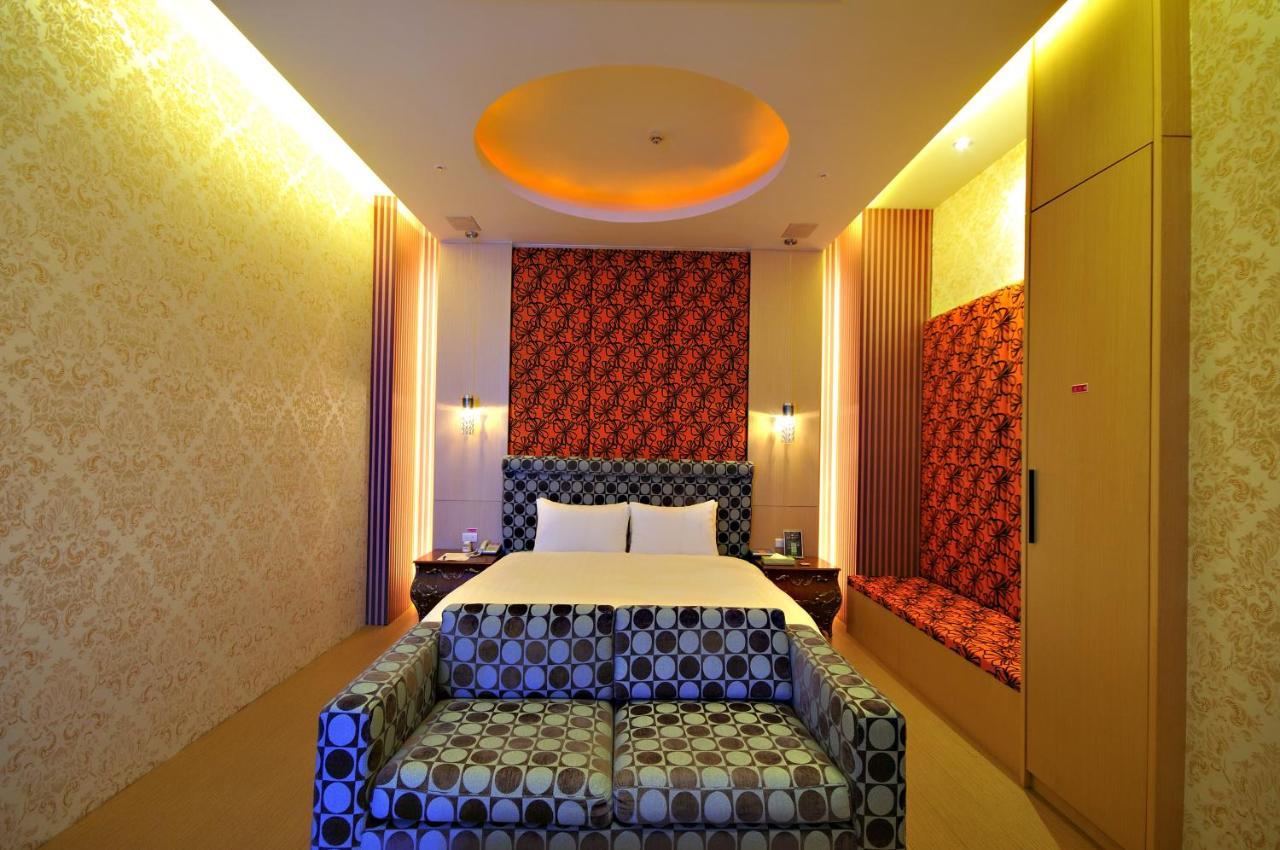 Dubai Motel Yilan Dış mekan fotoğraf