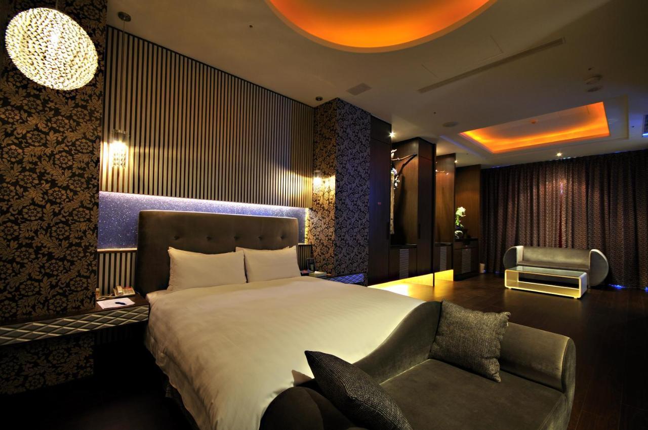 Dubai Motel Yilan Dış mekan fotoğraf