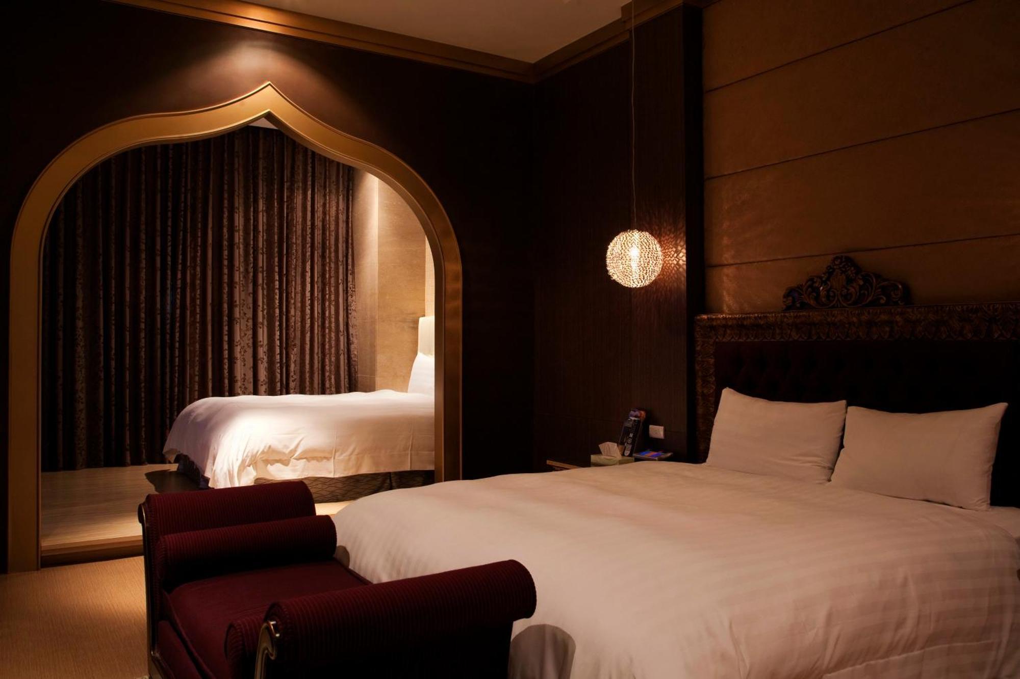 Dubai Motel Yilan Dış mekan fotoğraf