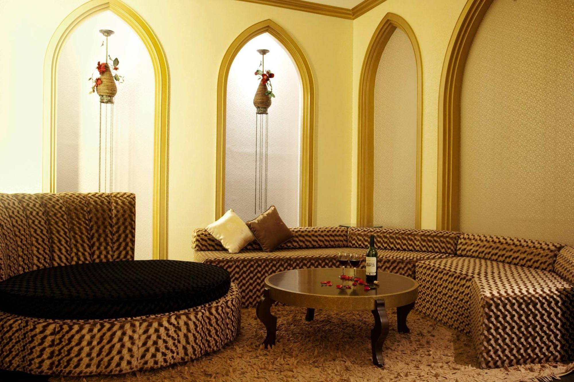 Dubai Motel Yilan Dış mekan fotoğraf