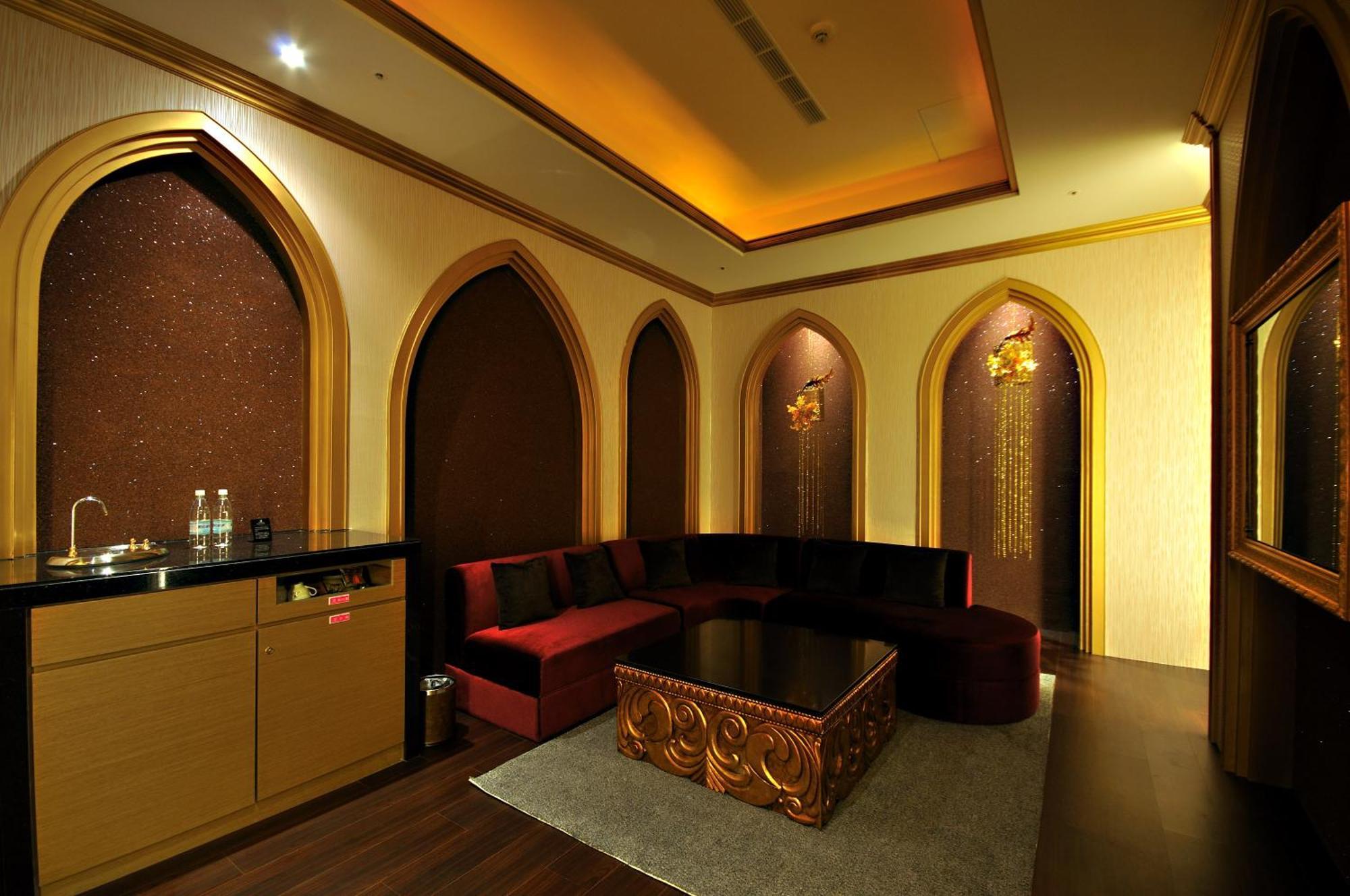 Dubai Motel Yilan Dış mekan fotoğraf
