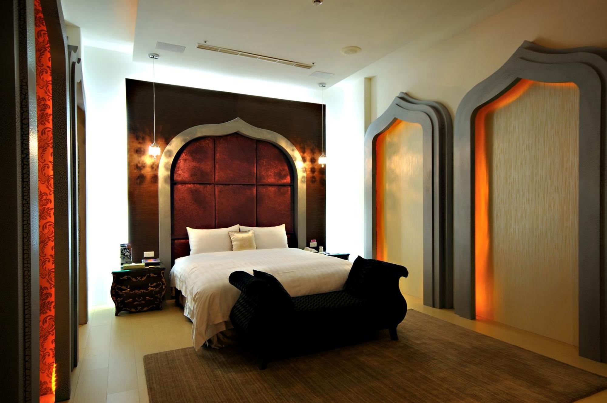 Dubai Motel Yilan Dış mekan fotoğraf
