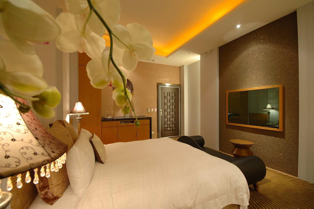 Dubai Motel Yilan Dış mekan fotoğraf